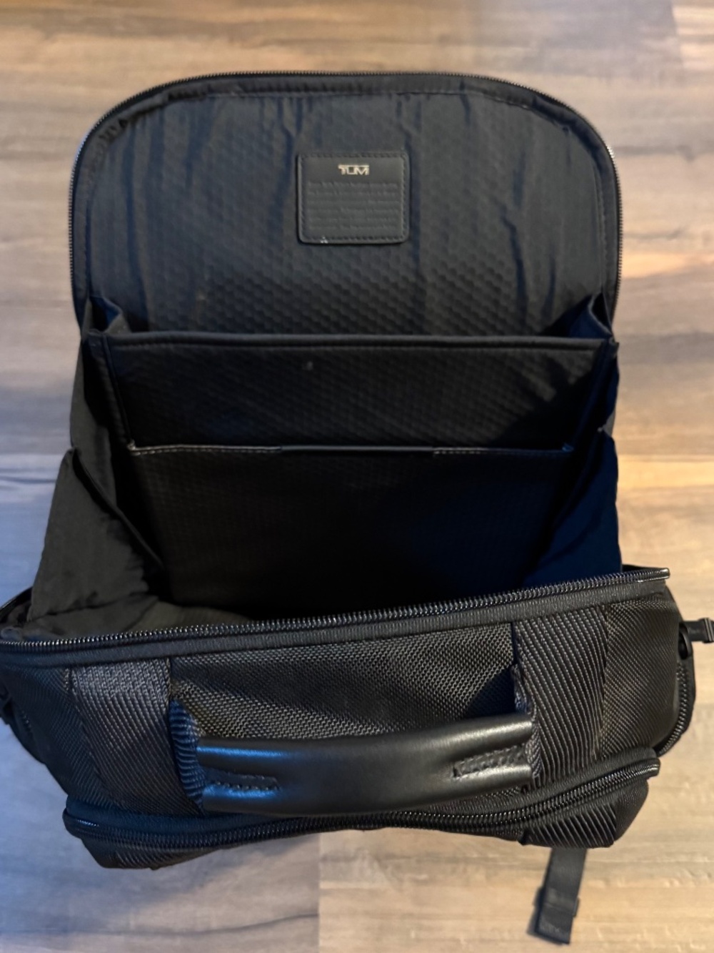 Tumi "Search" Backpack - Black LEATHER – Alpha Bravo - Style 1470531041 - Picture 6 of 8